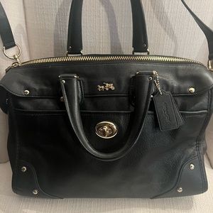 Coach handbag with crossbody strap